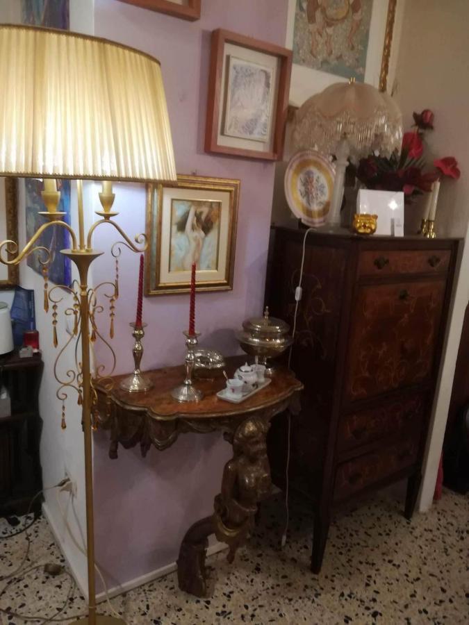 Domus Aurea Bed & Breakfast Oristano Ngoại thất bức ảnh