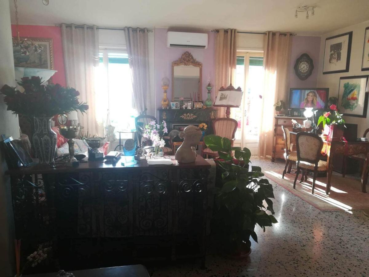Domus Aurea Bed & Breakfast Oristano Ngoại thất bức ảnh