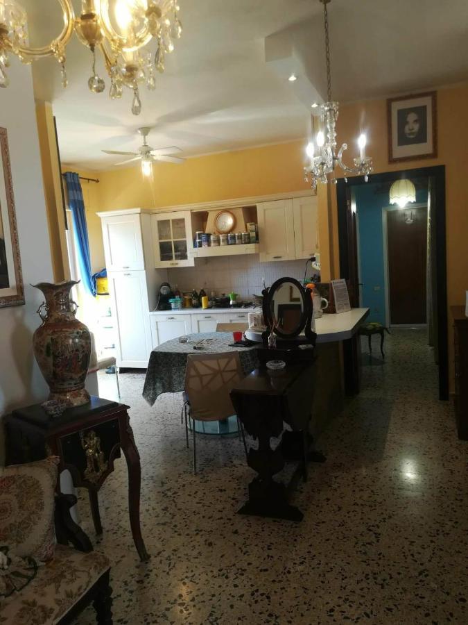 Domus Aurea Bed & Breakfast Oristano Ngoại thất bức ảnh