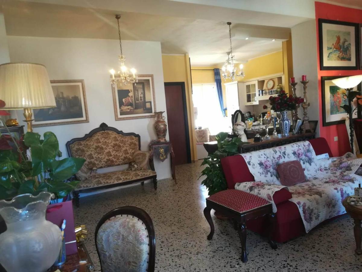 Domus Aurea Bed & Breakfast Oristano Ngoại thất bức ảnh